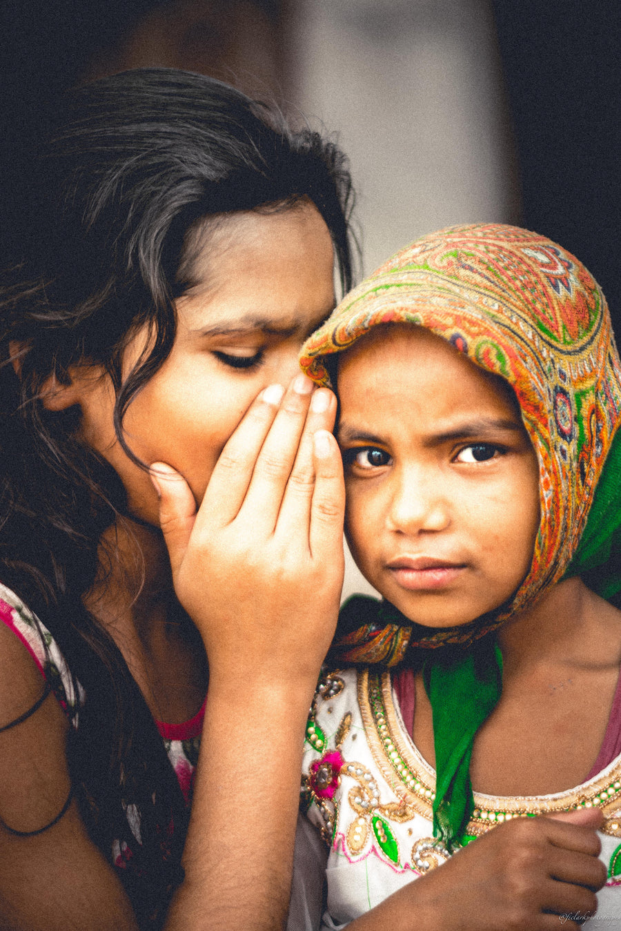 Whispering Sisters, Old Dehli